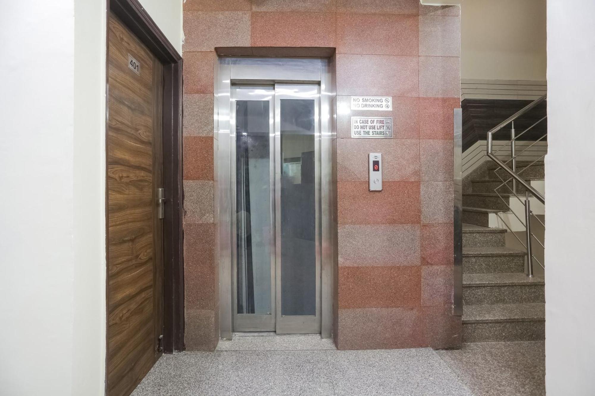 Hotel O Green High نيودلهي المظهر الخارجي الصورة